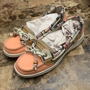 Woman’s Sperrys